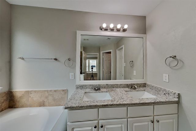 2544 Elm Crossing Trail, Spring, TX 77386
