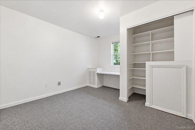 701 Park Avenue, Huntington, NY 11743