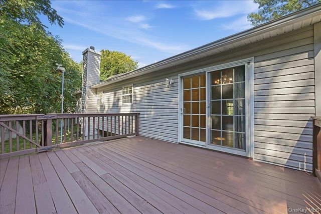 701 Park Avenue, Huntington, NY 11743