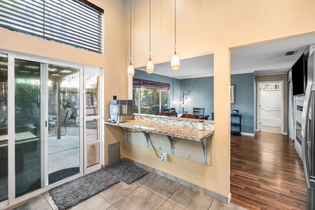 8921 Altameda Pl, Elk Grove, CA 95758