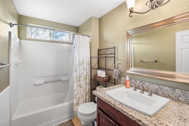 8921 Altameda Pl, Elk Grove, CA 95758