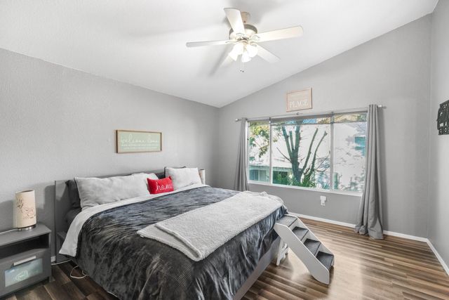 8921 Altameda Pl, Elk Grove, CA 95758