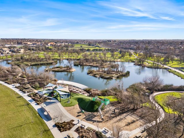 8921 Altameda Pl, Elk Grove, CA 95758