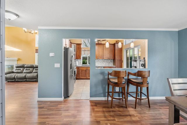 8921 Altameda Pl, Elk Grove, CA 95758