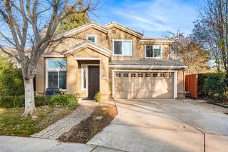 8921 Altameda Pl, Elk Grove, CA 95758
