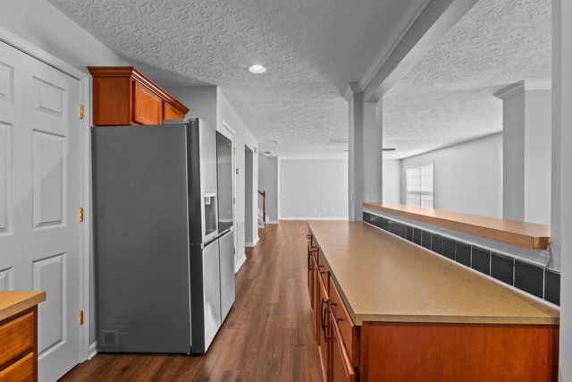 820 White Wood Flat, Lexington, KY 40511