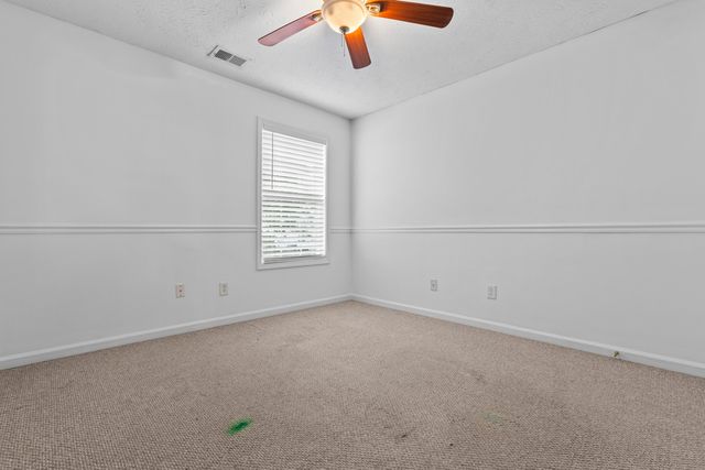 820 White Wood Flat, Lexington, KY 40511