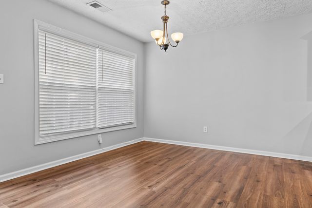 820 White Wood Flat, Lexington, KY 40511