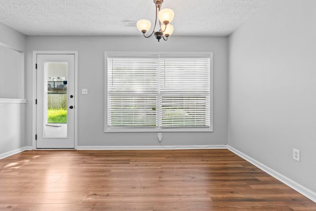 820 White Wood Flat, Lexington, KY 40511