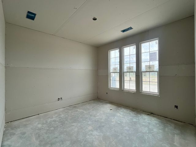 1001 Pecan Tree Lane, Fort Worth, TX 76108
