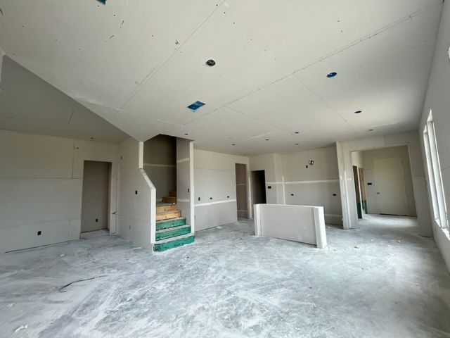 1001 Pecan Tree Lane, Fort Worth, TX 76108