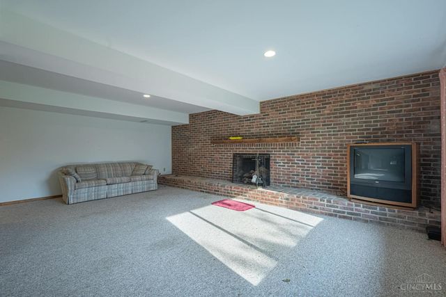 6631 Hamilton Middletown Road, Monroe, OH 45044