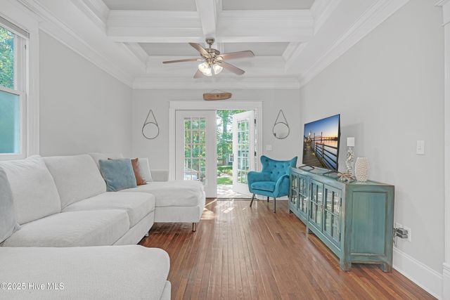 312 N 5th Avenue, Wilmington, NC 28401