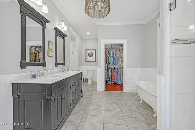 312 N 5th Avenue, Wilmington, NC 28401
