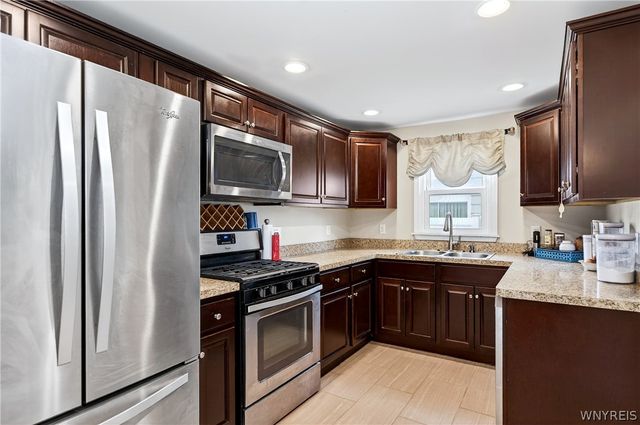 624 Moore Avenue, Tonawanda, NY 14223