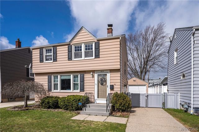 624 Moore Avenue, Tonawanda, NY 14223