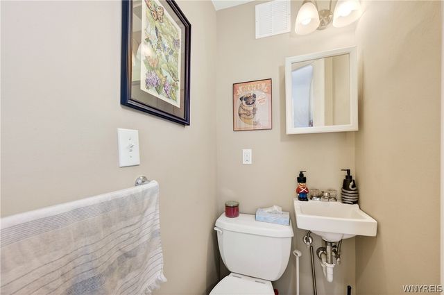 624 Moore Avenue, Tonawanda, NY 14223