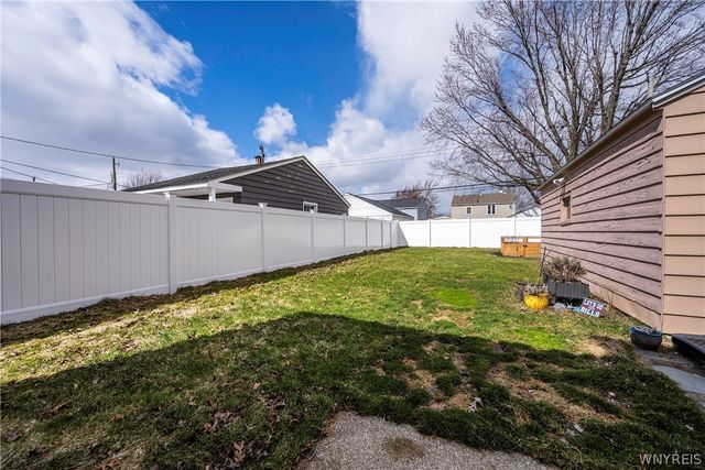 624 Moore Avenue, Tonawanda, NY 14223