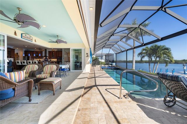 3572 PEACE RIVER DRIVE, Punta Gorda, FL 33983