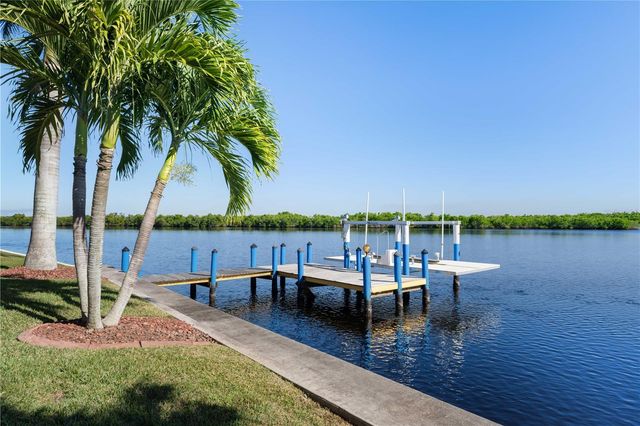 3572 PEACE RIVER DRIVE, Punta Gorda, FL 33983