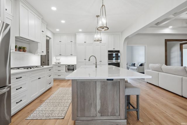 12291 Rain Lily Court, Fort Wayne, IN 46814