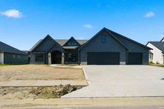 12291 Rain Lily Court, Fort Wayne, IN 46814