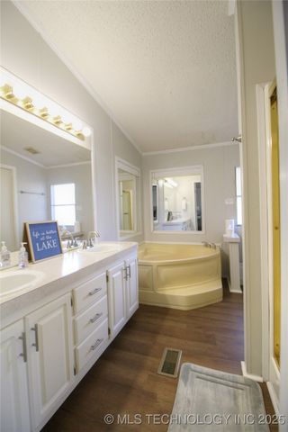 4028 Carefree Lane, Kingston, OK 73439