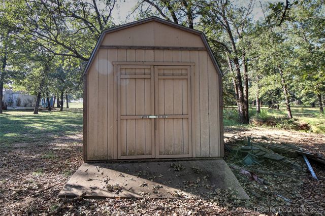 4028 Carefree Lane, Kingston, OK 73439