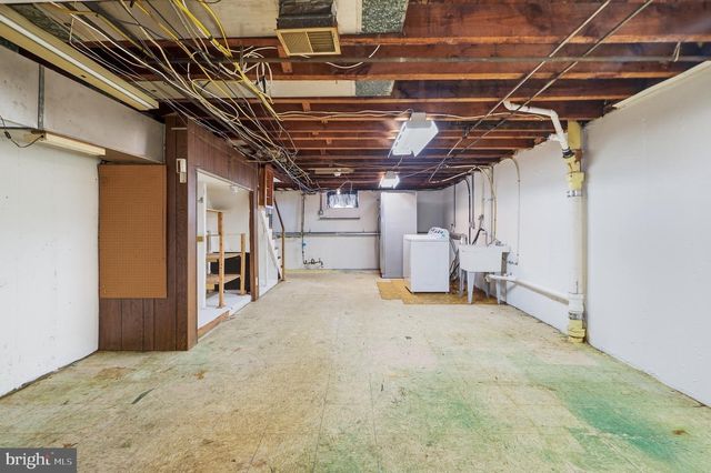 133 WILLOWBROOK RD, Clifton Heights, PA 19018