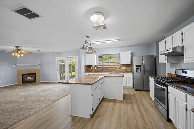 7627 Greenwood Point Drive, Cypress, TX 77433