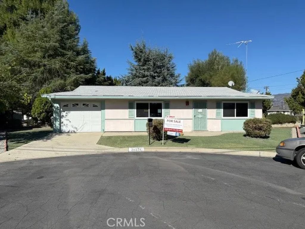 26079 Anawood, Hemet, CA 92544