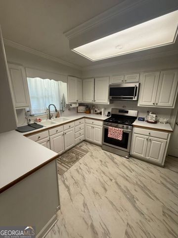 81 Crowell Road SE, Conyers, GA 30094