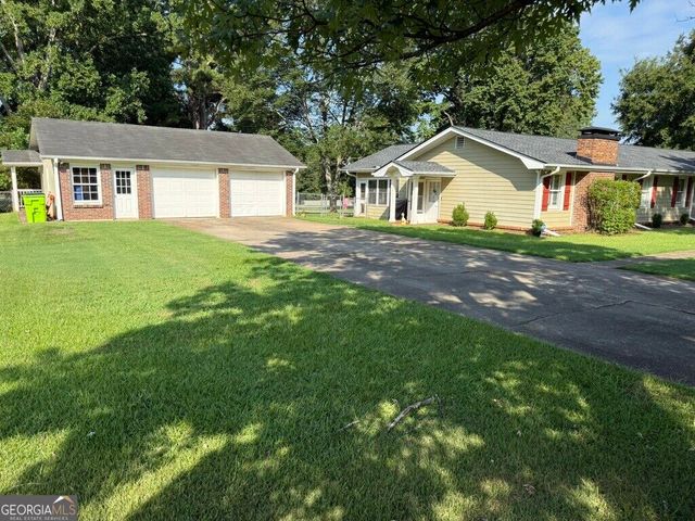 81 Crowell Road SE, Conyers, GA 30094