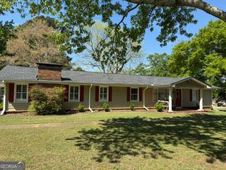 81 Crowell Road SE, Conyers, GA 30094