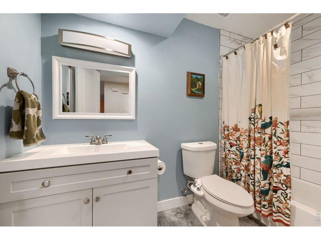 1546 Greenbriar Blvd, Boulder, CO 80305