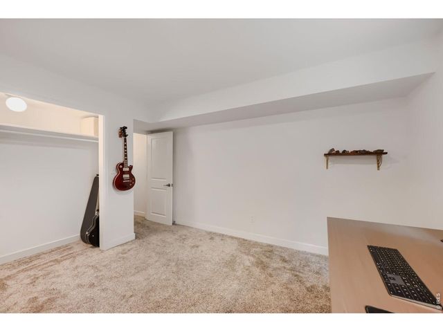 1546 Greenbriar Blvd, Boulder, CO 80305