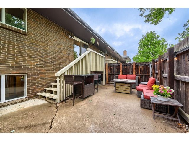 1546 Greenbriar Blvd, Boulder, CO 80305