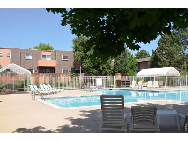 1546 Greenbriar Blvd, Boulder, CO 80305