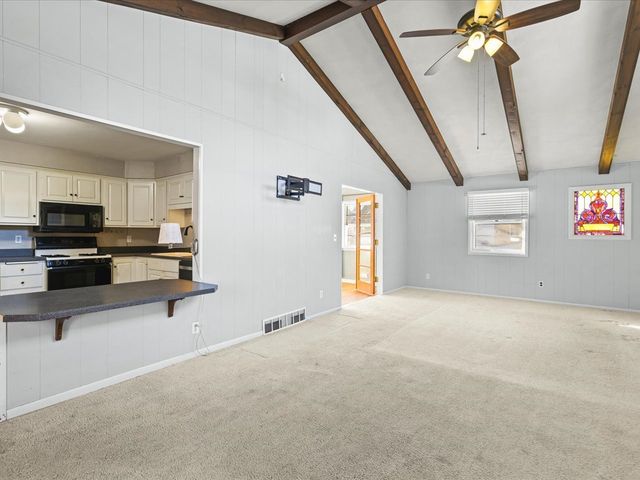 3504 Brendenwood Road, Rockford, IL 61107