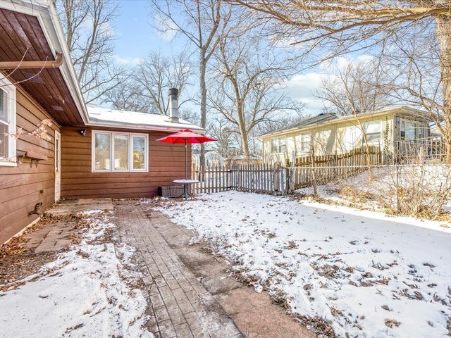 3504 Brendenwood Road, Rockford, IL 61107