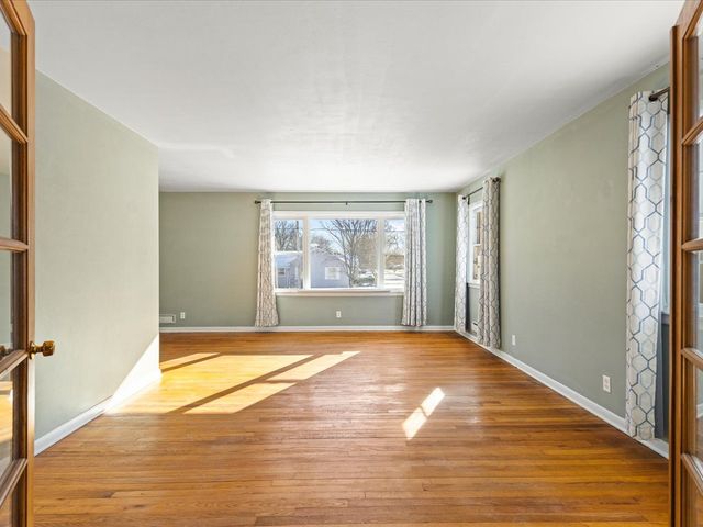 3504 Brendenwood Road, Rockford, IL 61107