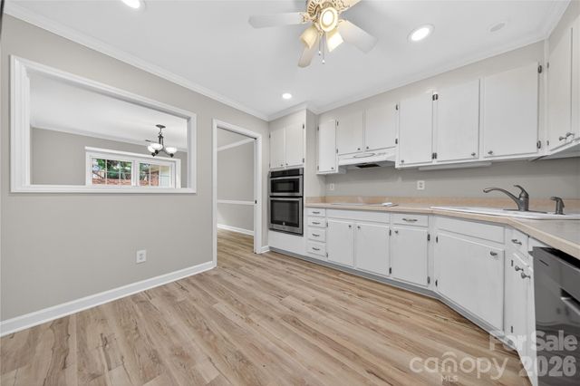 2405 Quail Lake Drive, Charlotte, NC 28210