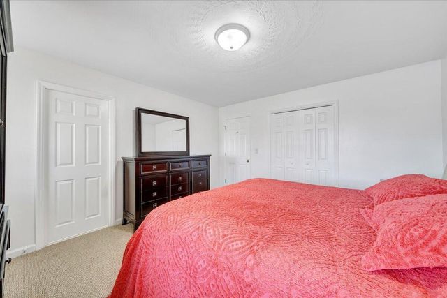 139 Winesap RD, Roanoke, VA 24019