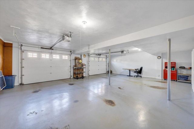 139 Winesap RD, Roanoke, VA 24019