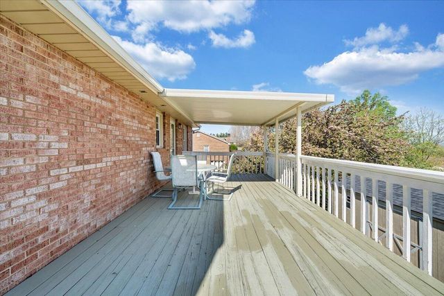 139 Winesap RD, Roanoke, VA 24019