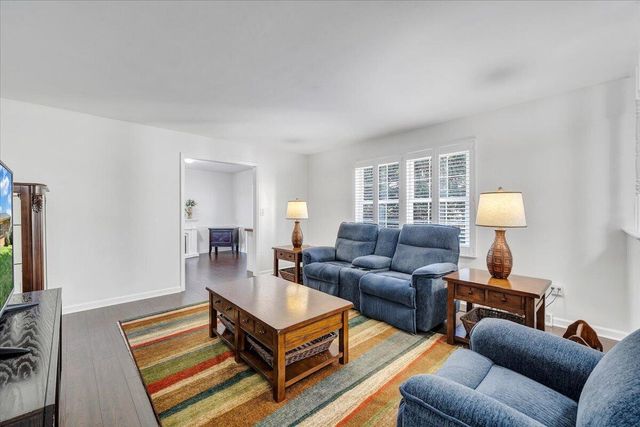 139 Winesap RD, Roanoke, VA 24019
