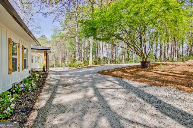 140 Mary Freeman Road, Newnan, GA 30265