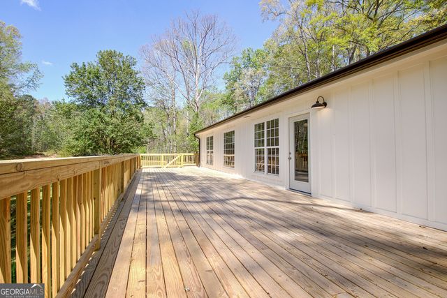 140 Mary Freeman Road, Newnan, GA 30265