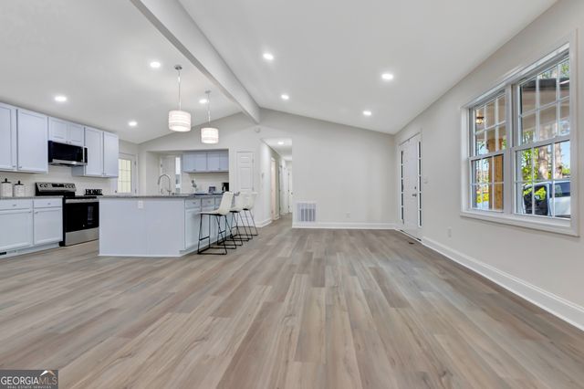 140 Mary Freeman Road, Newnan, GA 30265