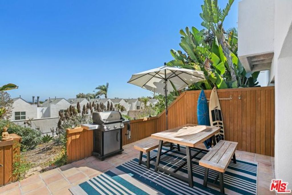 28711 Pacific Coast Highway 7, Malibu, CA 90265